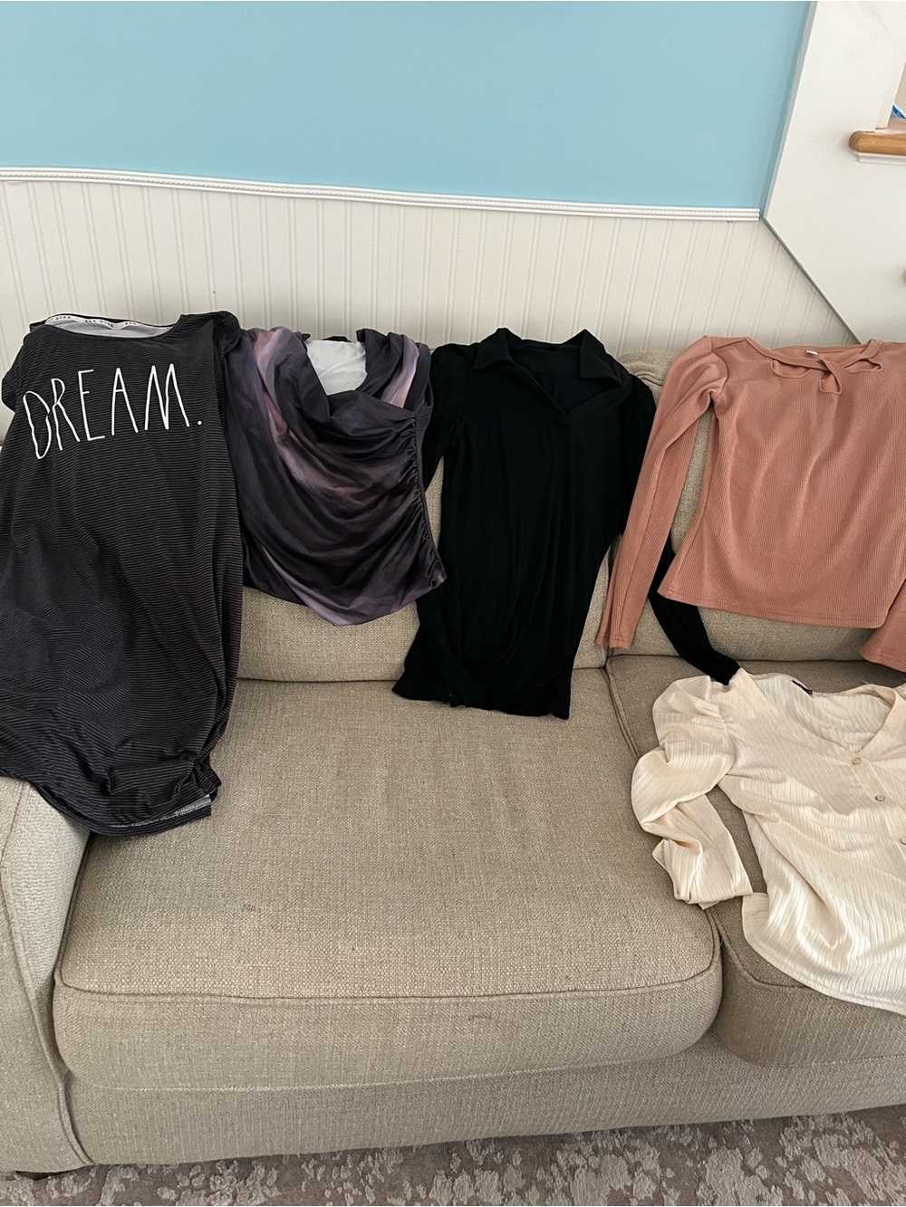 Dream. Graphic Long Sleeve Top - Black and Lot of Clothes